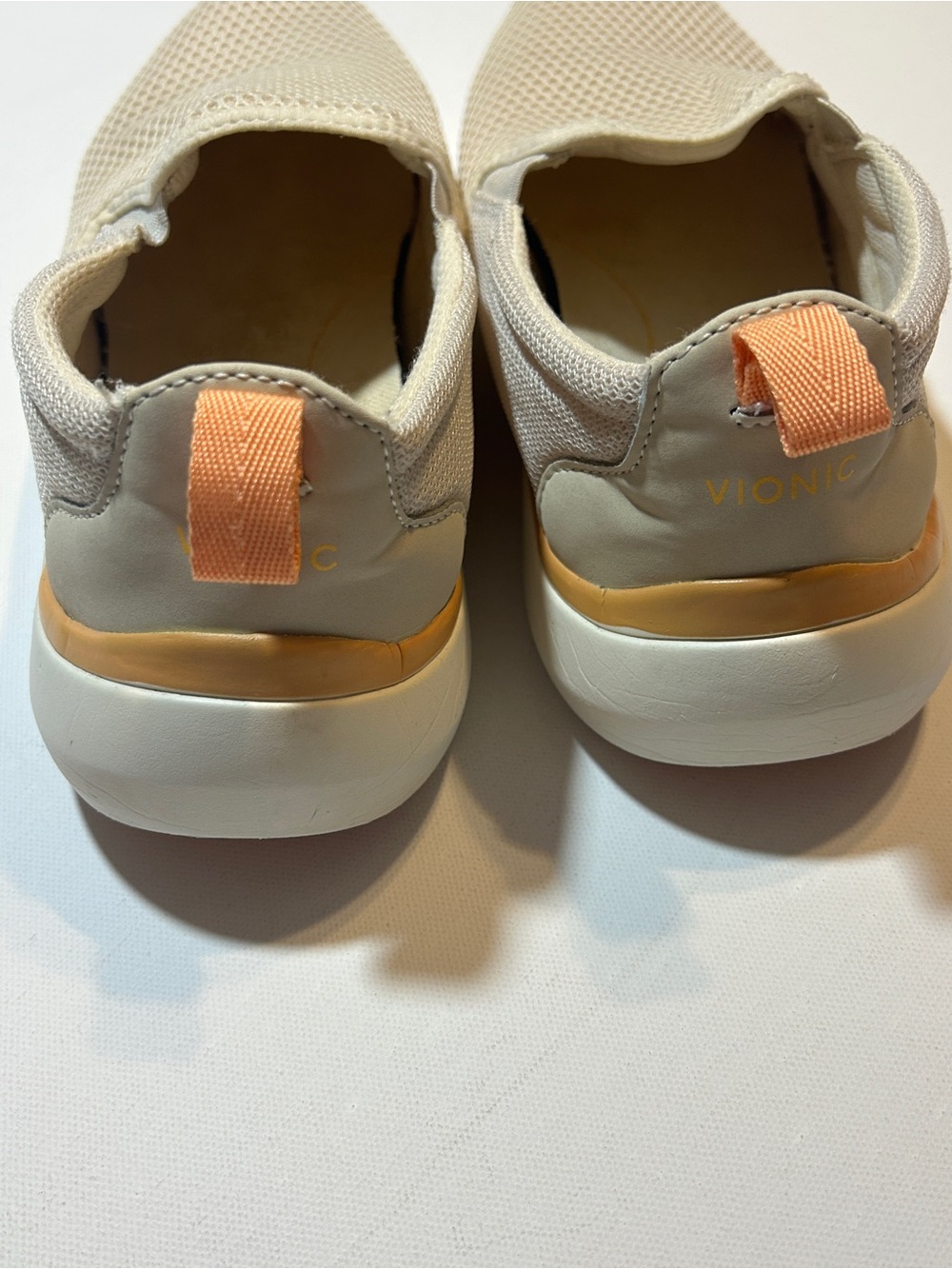 Vionic Zeta Slip On Mesh Walking Shoes Beige Orange Women’s Size 8 Wide - Picture 4 of 7